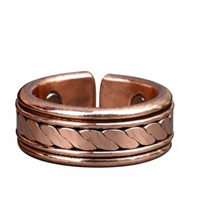 Bague ouverte en cuivre pur massif, style vintage, motif tressé torsadé, surface à bordure à rainures superposées et bord plat - Product Image 1