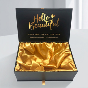 Caja para Extensiones de <span class=keywords><strong>Cabello</strong></span> con Logotipo Personalizado e Información de Redes Sociales Impresa en el Interior, Caja Resistente para Empaque de Pelucas con Accesorios de Pelucas de Seda Satinada - Product Image 1