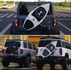 Décor de hayon arrière blanc avec logo en option pour Jimny 2007-2026, pièces automobiles OEM personnalisées - Product Image 4