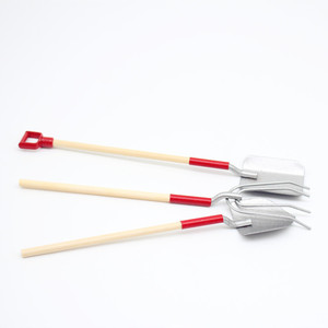 Outils de jardinage <span class=keywords><strong>pour</strong></span> plantes succulentes, ensemble de trois pièces <span class=keywords><strong>pour</strong></span> maison de poupée, pelle en fer, râteau en fer, <span class=keywords><strong>accessoires</strong></span> <span class=keywords><strong>miniatures</strong></span> - Product Image 3