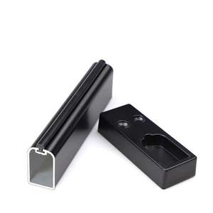 GQK GX0209 Barra de Aluminio Cromado Reforzado para Colgar Ropa en Armarios y Gabinetes - Product Image 6