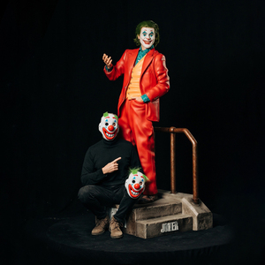 Estatua <span class=keywords><strong>de</strong></span> Joker <span class=keywords><strong>de</strong></span> alta calidad 1/1, escultura <span class=keywords><strong>de</strong></span> resina <span class=keywords><strong>de</strong></span> tamaño real del <span class=keywords><strong>Príncipe</strong></span> del Crimen, estatua <span class=keywords><strong>de</strong></span> fibra <span class=keywords><strong>de</strong></span> vidrio para decoración del hogar - Product Image 1