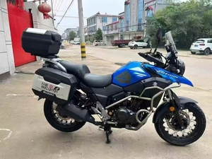 Suzuki DL250 V-Strom, grand modèle, durable, économique en carburant, moto de tourisme d'aventure - Product Image 1