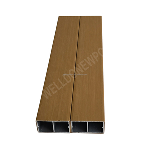 Revêtement mural <span class=keywords><strong>Cloison</strong></span> d'immeuble <span class=keywords><strong>de</strong></span> bureaux Tube en bois composite aluminium Matériaux <span class=keywords><strong>de</strong></span> revêtement mural extérieur Tube en aluminium WPC - Product Image 1