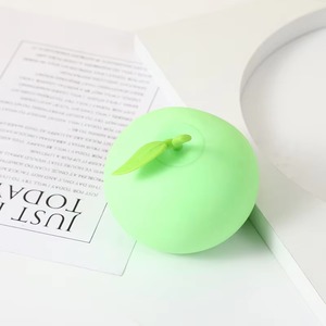 Nuevo Juguete Antiestrés de Goma Suave TPR con Forma de Fruta Creativa de Apple, Simulación Musical, Bola de Harina, Comercio Exterior de Zhejiang - Product Image 3