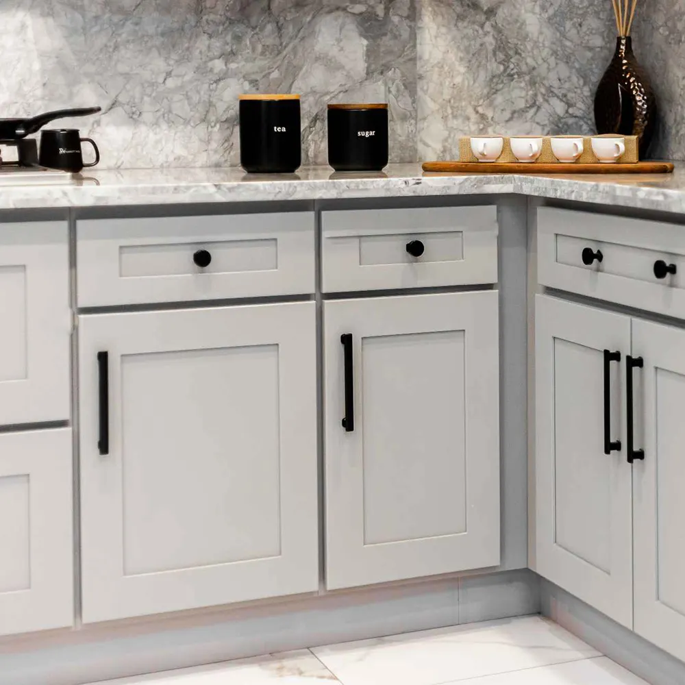 RTA US standar Modern dapur Solid kabinet kayu pengocok abu-abu penyimpanan dinding & lemari dasar