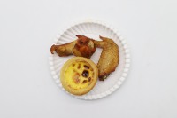 Assiette jetable écologique en bagasse festonnée de 6 pouces sans PFAS, sans revêtement, compostable, conforme PPWR, pour desserts, pâtisseries et traiteur