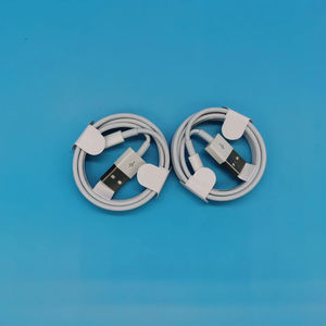 Cable USB Tipo-C a 8 Pines de 1M/2M/3M para Carga Rápida y Transferencia de Datos para Teléfonos Móviles 12/13/14 Pro Max/11/X/XR - Product Image 1