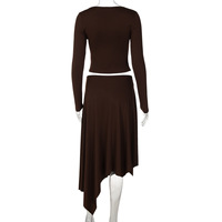 Ensemble deux pièces pour femmes : haut court à manches longues et jupe – Tenue élégante pour femme – Collection Automne 2026