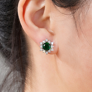 Eleganti Orecchini a Perno per Donne, Design Delicato e alla Moda, Accessori per Orecchie per Feste e Uso Quotidiano - Product Image 2