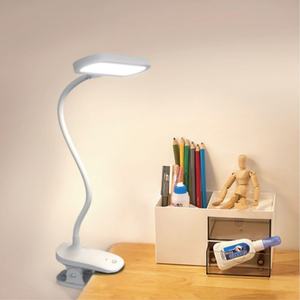 Lámpara de Escritorio LED Recargable con Clip, Nueva, con Intensidad Regulable, Color Ajustable y Cabezal Horizontal - Product Image 5