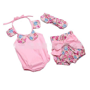 Conjunto de Ropa para Niñas: Mini Romper, Pantalones Cortos y Diadema, Compra en Línea - Product Image 1