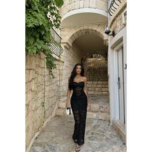 Robe en dentelle noire Ophelia, style de fête de luxe, XS-XL, sans bretelles, taille empire, robe de bal trapèze avec fleurs brodées - Product Image 2