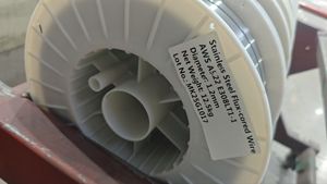 Alambre de Soldadura con Núcleo Fundente <span class=keywords><strong>INOX</strong></span> <span class=keywords><strong>MIG</strong></span> E308LT1-1, Ideal para Soldadura en Todas las Posiciones de Acero Inoxidable - Product Image 2