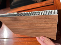 Laminateur automatique de panneaux plats à colle thermofusible PUR, machine à coller le PVC, le placage mélaminé et le film pour MDF, contreplaqué et panneaux de particules