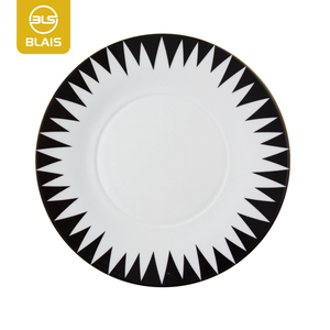 Ensemble d'assiettes en porcelaine fine écologique moderne, vaisselle en porcelaine de style européen, vaisselle réutilisable pour les dîners et les cuisines - Product Image 6
