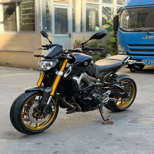 Motocyclettes d'occasion : modèles à essence <span class=keywords><strong>Yamaha</strong></span> MT-10, MT-09, MT-07, MT-<span class=keywords><strong>125</strong></span>, MT-03, tous pour les motos sportives à essence. - Product Image 5