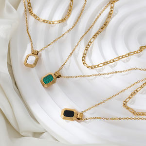 Joolimジュエリー 18K金メッキ ダブルレイヤー マザーオブパール オニキス 2連 レイヤード ステンレススチール セーターネックレス - Product Image 5