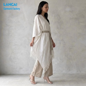 <span class=keywords><strong>Abito</strong></span> Tunica Minimalista in Lino Personalizzato, Elegante con Maniche Larghe e Orlo con Frange, Abbigliamento Resort, Vestito da Donna con Scollo a V e Nappe, Stile <span class=keywords><strong>Boho</strong></span> <span class=keywords><strong>Chic</strong></span> - Product Image 2