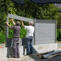 Clôture en bois et plastique composite WPC, panneaux de clôture pour jardin domestique, mieux que le vinyle PVC