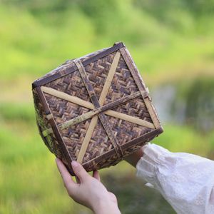 <b>Bamboo</b> Woven Basket Round Food <b>Container</b> Natural Color Handheld Kitchen Storage Tea Ceremony Gift - Product Image 4