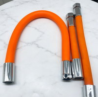 Robinet de cuisine et salle de bain moderne monotrou avec tuyau flexible universel en silicone rotatif, à poser sur comptoir, monocommande eau chaude et froide