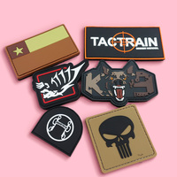 Écusson en PVC souple 3D personnalisé, logo de marque, conception personnalisée, badge en caoutchouc souple en PVC, à coudre, à repasser, pas de minimum, écusson en PVC
