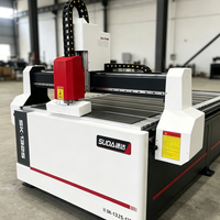 Routeur de gravure et de découpe CNC 1300*2500 pour le travail du bois, le traitement du MDF, refroidissement par eau
