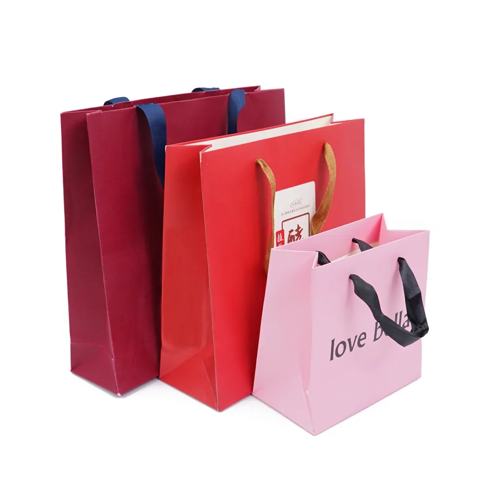 Wholesale High Quality OEM Custom Paper bag Full color Printing bag Eco-Friendly paper gift bag