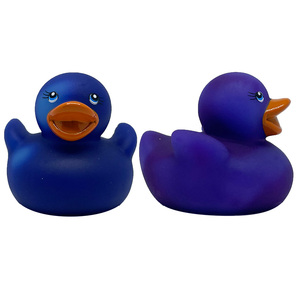 Nhiệt Độ Màu Sắc Thay Đổi Vịt Số Lượng Lớn Thay Đổi Nhựa Biểu Tượng Tùy Chỉnh Đồng Bằng 2 Inch 5Cm PVC Bồn Tắm Tiếng Cót Vàng Tắm Đồ Chơi Cao Su Vịt - Product Image 3