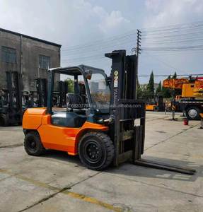 Japan Toyota 50 Diesel <b>Forklift</b> With 5 Ton Loading Capacity - Product Image 5