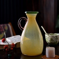 Vase en verre soufflé à la main jaune avec poignée, style pichet vintage, pour la décoration moderne de la maison et comme centre de table