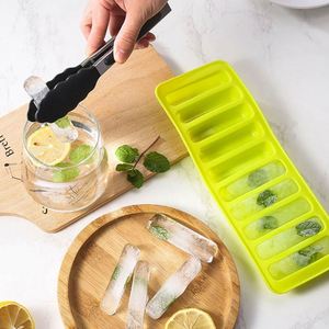 Molde de Silicona para Hornear Pasteles y Galletas, 10 Cavidades Cilíndricas, Libre de BPA, Apto para Alimentos, Color Verde - Product Image 5