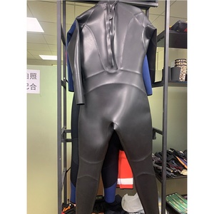 Combinaison <span class=keywords><strong>de</strong></span> plongée <span class=keywords><strong>homme</strong></span> personnalisée Chine 2-5MM à manches longues SCS/CR pour <span class=keywords><strong>triathlon</strong></span>, combinaison lisse en néoprène Yamamoto pour surf et natation - Product Image 6