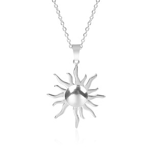 Collana Unisex con Pendente a Forma di Sole in Acciaio Inossidabile 304, Catena a Maglie con Fiamma Celeste in Oro e Argento - Product Image 4