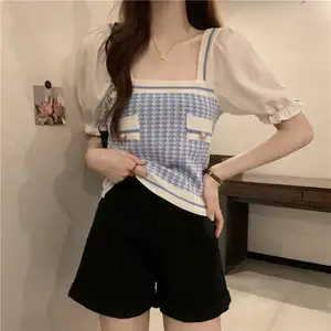 New slim and slim square-necked houndstooth short-sleeved shirt in summer, women's design sense of niche bubble sleeve blouse