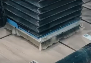 Machine de nesting CNC automatique 1631 pour le travail du bois avec table à vide multi-zones - Product Image 3