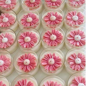 Candela Aromaterapica Little Daisy Regalo per San Valentino e Compleanno Cera di Soia Fragranza per Atmosfera Decorazione Casa Vendita all'Ingrosso - Product Image 4