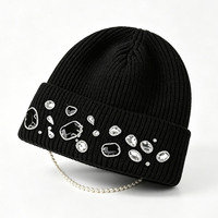 Berretto Invernale Personalizzabile di Alta Qualità con Logo, Cappello Lavorato a Maglia con Catena di Strass e Protezione per le Orecchie, Unisex per Adulti, Spiaggia e Viaggi