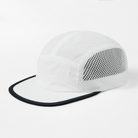 Casquette de baseball en maille 5 panneaux personnalisable avec logo, respirante, imperméable, en nylon, à fermeture snapback pour le sport, les activités de plein air, les fêtes, les voyages et la mode.