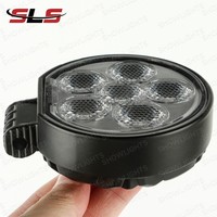 Lampe de travail à LED pour tracteur 3 pouces 24W Lampe de travail extérieure pour camion Lampe de travail à LED pour Komatsu WA320 / WA380
