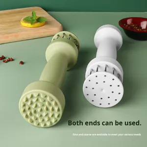 Outil de attendrissement de la viande en acier inoxydable pour la maison, avec fonctions de perforation, de découpe des tendons et d'insertion pour les côtelettes de porc et le bœuf - Product Image 2