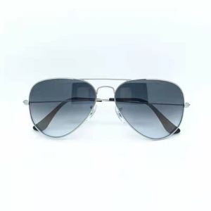 Gafas de Sol Polarizadas 3025 3026 para Piloto, Unisex, Montura Completa, Película de <span class=keywords><strong>Color</strong></span> - Product Image 1