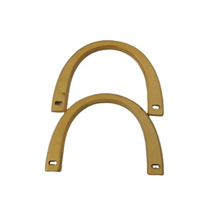 Poignée de <span class=keywords><strong>sac</strong></span> en <span class=keywords><strong>bois</strong></span> pour <span class=keywords><strong>sac</strong></span> à main prix usine accessoires de mode en <span class=keywords><strong>bois</strong></span> naturel accessoires de vêtement accessoires de décoration Xinyuan - Product Image 3