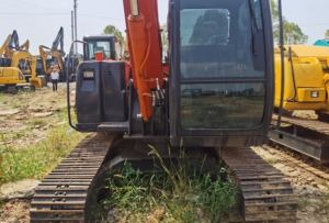 Mini excavatrice Hitachi Zx70 d'occasion Excavatrice sur chenilles de 7 tonnes Excavatrice Hitachi 70 à vendre Pompe à moteur Kubota EPA - Product Image 3