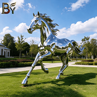 Statue de cheval en acier inoxydable personnalisée, surface miroir, cheval volant, statue d'animal pour la décoration de parcs et de jardins en plein air