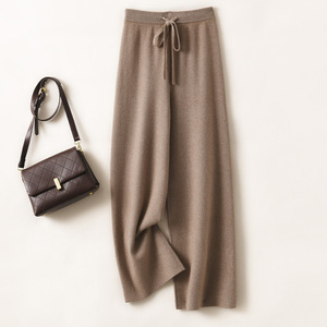 Fabricants Vente en gros 2025 Nouveau 100 Laine Rembourrée Taille élastique Anti-boulochage Taille haute Tricoté <span class=keywords><strong>Pantalon</strong></span> large Femmes 146 - Product Image 1