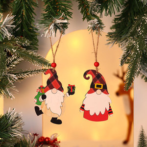 Nuevas decoraciones navideñas, adornos de madera pintados, adornos para árboles de Navidad con diseño de Rodolfo y sin rostro. - Product Image 5