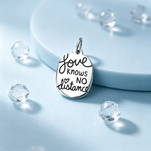 Abalorios Colgantes de Plata 925 con Diseño de Cruz de Madrina y 'El Amor No Conoce Distancia', y 'Super Mamá', para Pulseras DIY, Regalos de Joyería Temática Familiar y para Mamá - Product Image 4