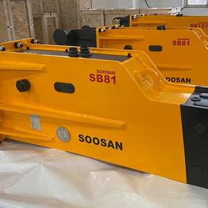 SB81 nouveau brise-roche hydraulique de type boîte avec composants de burin à noyau moteur à marteau pour les industries de la construction et minières - Product Image 1